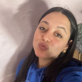 Natalia, Niñera o canguro en Almácera