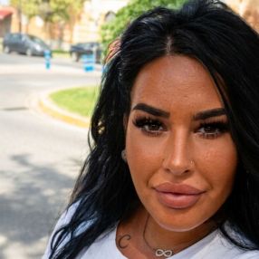 Jennyfer, Niñera o canguro en Dos Hermanas