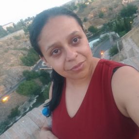 Karina, Babysitter in Toledo