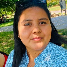Sandra, Niñera o canguro en Alacuás
