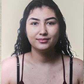 Fernanda, Niñera o canguro en Monteagudo