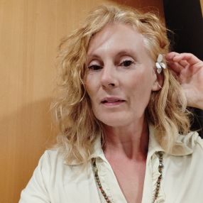 Eva, Babysitter in Coma-ruga
