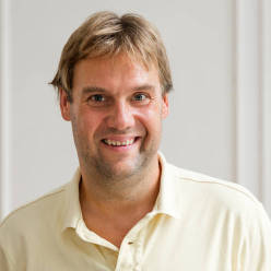 Arnout Hellemans