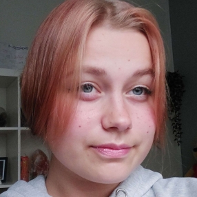 Elsa, Lastenhoitaja kaupungissa Riihimäki