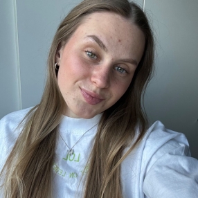 Juulia, Babysitter in Turku