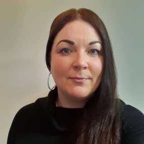 Hethel, Babysitter in Vantaa