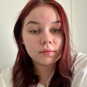 Eveliina, Babysitter in Salo