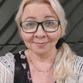 Marita, Lastenhoitaja kaupungissa Klaukkala
