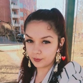 Rosita, Lastenhoitaja kaupungissa Nurmijärvi