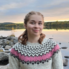 Heta, Babysitter in Oulu