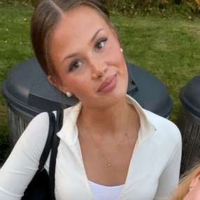 Laura, Lastenhoitaja kaupungissa Joensuu