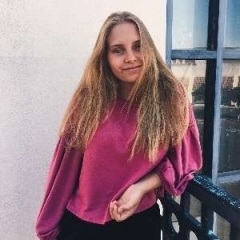 Lapsenvahti Sienna kaupungissa Kirkkonummi