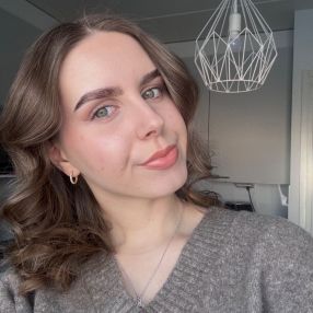 Mia, Babysitter in Lempäälä