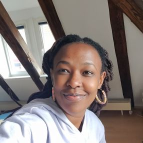 Mukashema, Babysitter in Vantaa