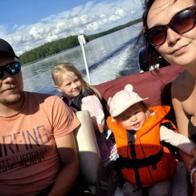 Suvi, Perhe kaupungissa Savonlinna