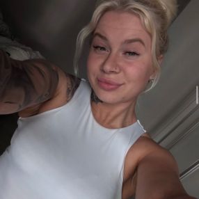 Henna, Babysitter in Tampere
