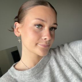 Jade-Emilia, Lastenhoitaja kaupungissa Järvenpää