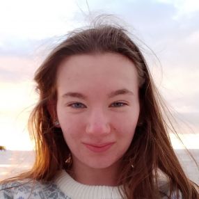 Emmi, Lastenhoitaja kaupungissa Ylivieska