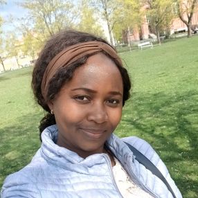 Naomi, Lastenhoitaja kaupungissa Vaasa