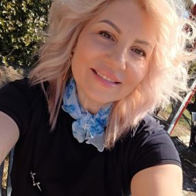 Petia, Babysitter in Kirkkonummi