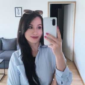 Lina, Lastenhoitaja kaupungissa Turku