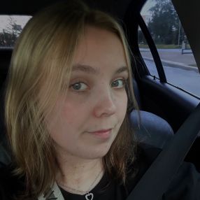 Erin, Babysitter in Oulu