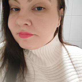 Laura, Lastenhoitaja kaupungissa Tampere