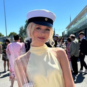 Ronja, Lastenhoitaja kaupungissa Hämeenlinna