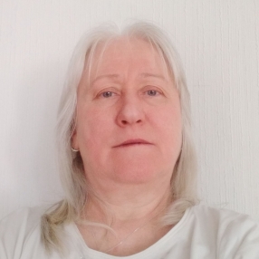Anna, Lastenhoitaja kaupungissa Lieto