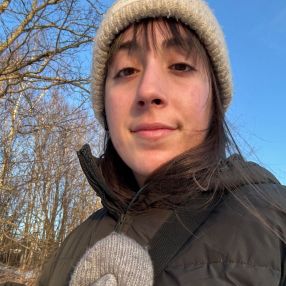 Savvina, Babysitter in Turku