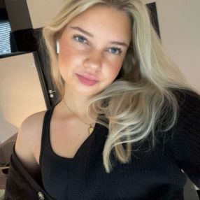 Elle, Lastenhoitaja kaupungissa Klaukkala