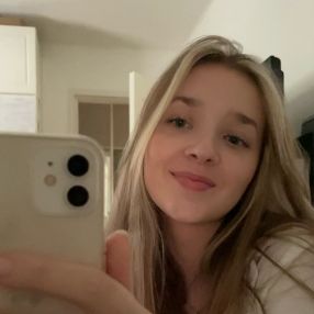 Olivia, Lastenhoitaja kaupungissa Kotka