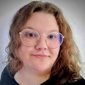 Julia, Babysitter in Oulu