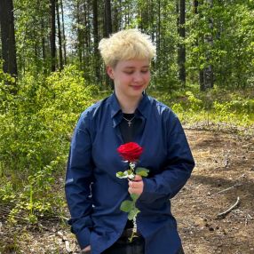 Emma, Lastenhoitaja kaupungissa Ylämylly