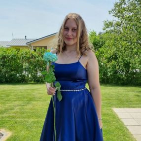 Jade, Babysitter in Piikkiö