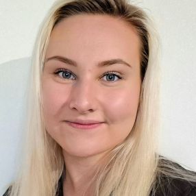 Reetta, Babysitter in Kangasala