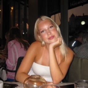 Emilia, Babysitter in Hamina