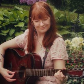 Sonja, Lastenhoitaja kaupungissa Lohja