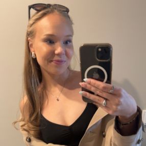 Helmi, Lastenhoitaja kaupungissa Kuopio