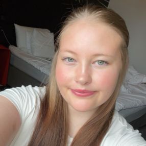 Aliisa, Lastenhoitaja kaupungissa Hämeenlinna