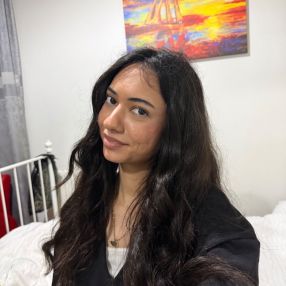 Rozzina, Lastenhoitaja kaupungissa Vantaa