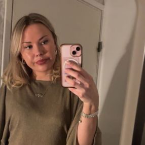 Laura, Lastenhoitaja kaupungissa Naantali