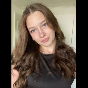 Ella, Babysitter in Riihimäki