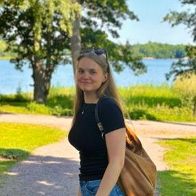 Seela, Babysitter in Espoo