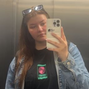 Alisa, Lastenhoitaja kaupungissa Vantaa