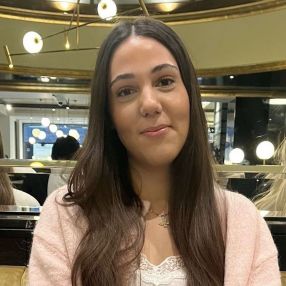 Sarah, Lastenhoitaja kaupungissa Vantaa