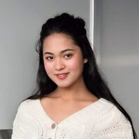 Isneha, Babysitter in Rauma