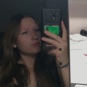 Anni, Lastenhoitaja kaupungissa Varpaisjärvi