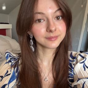 Maria, Lastenhoitaja kaupungissa Turku