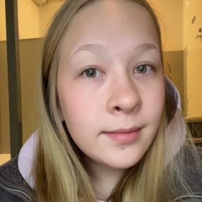 Amanda, Lastenhoitaja kaupungissa Kemiönsaari